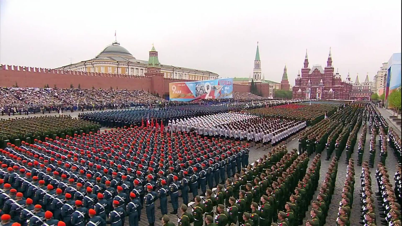 Картинка парад на красной площади